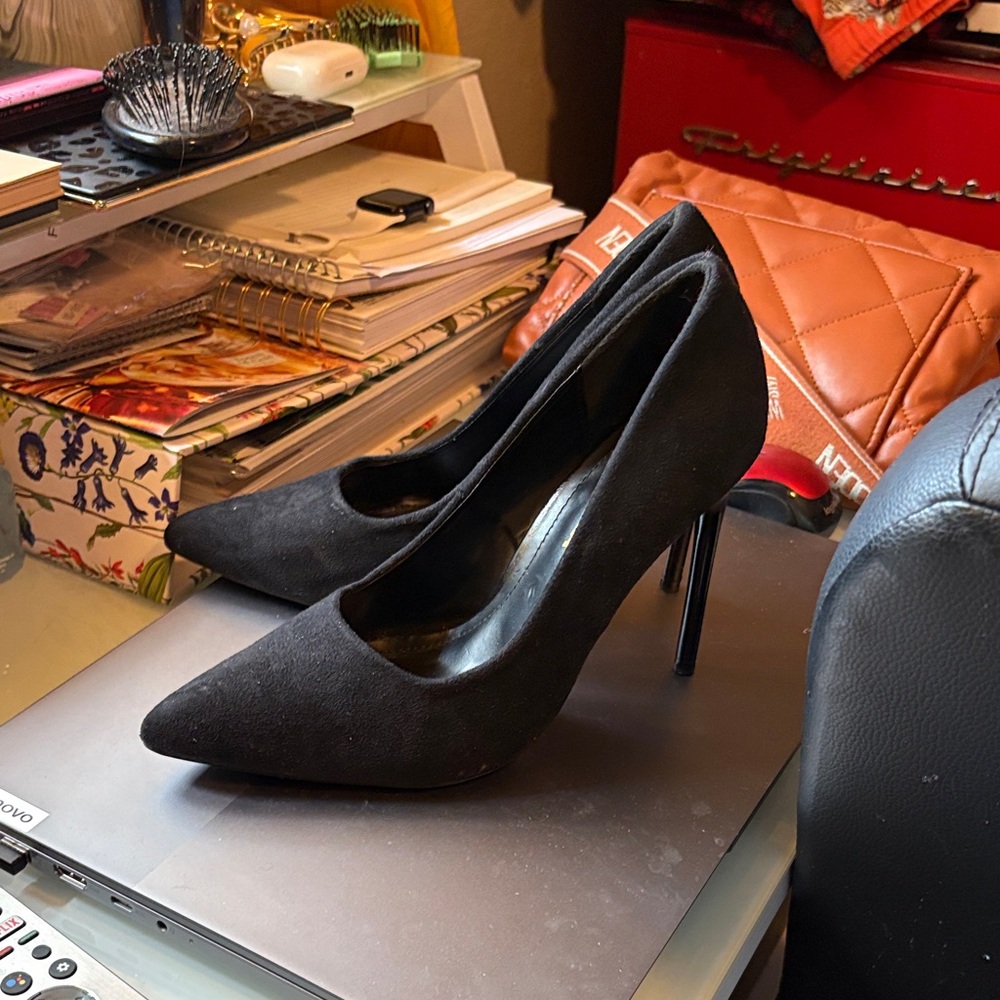 Fashion Nova Classic Black Heels